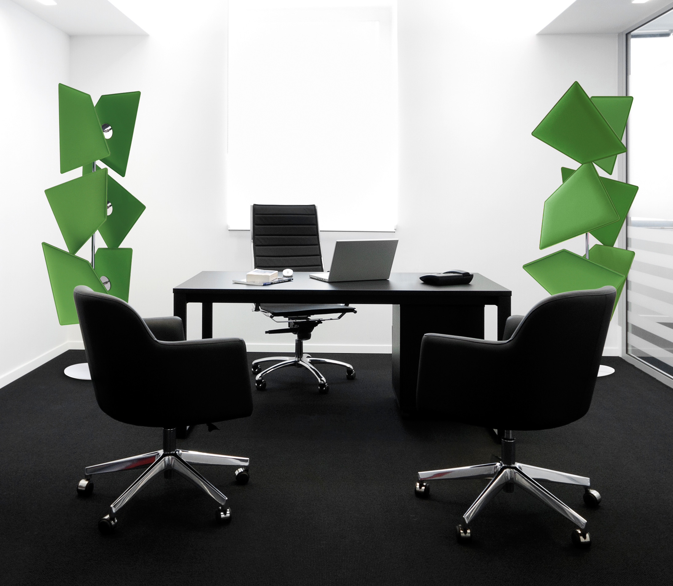 Caimi Flap Floor Totem